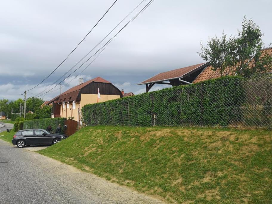Karos Central Apartmanhaz Zalakaros Εξωτερικό φωτογραφία